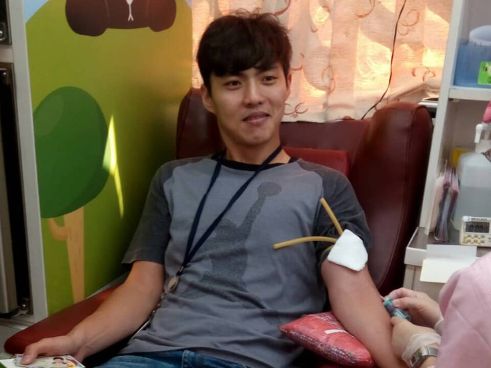 臨廣園區熱血一夏，雷科同仁熱心捐血。